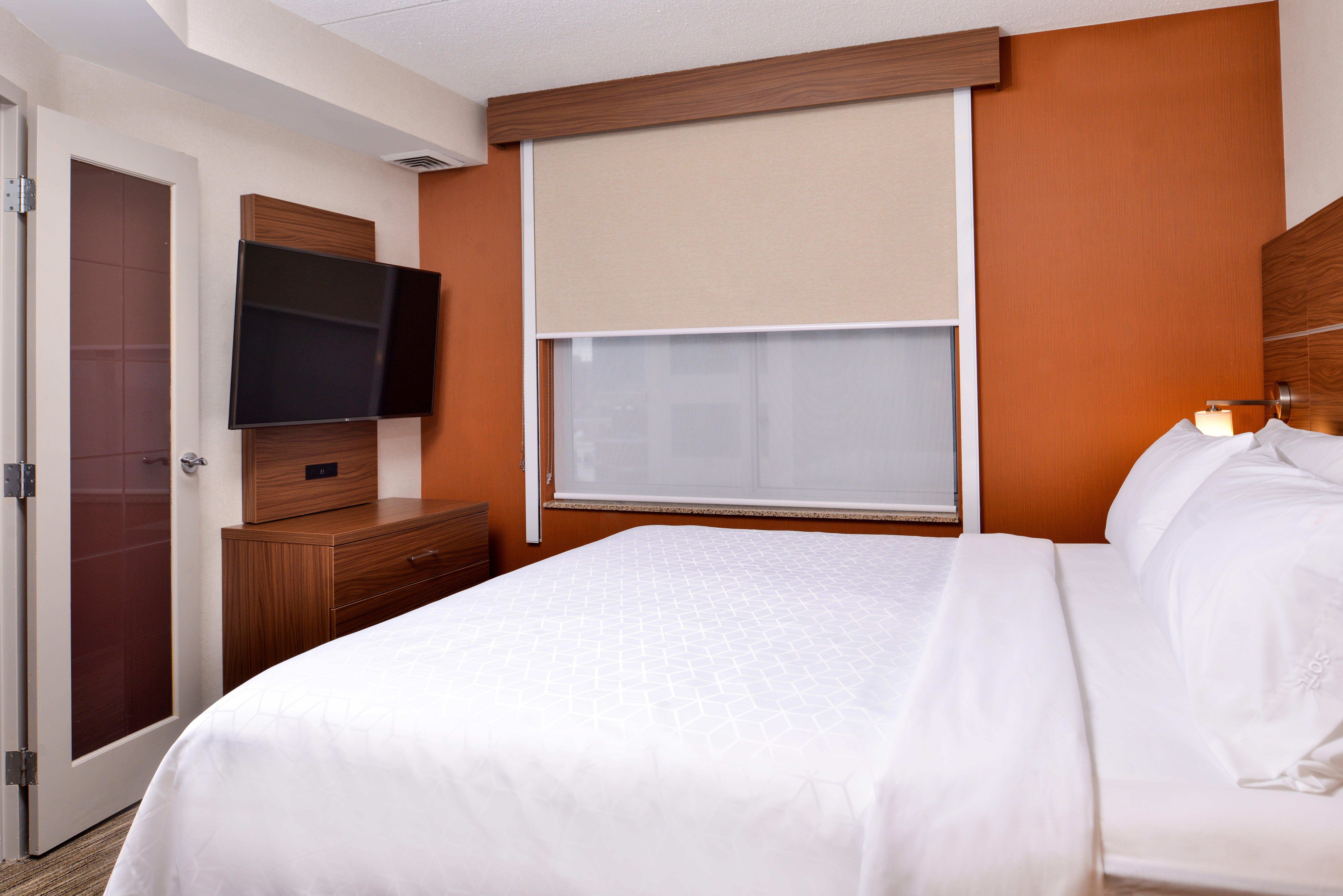 Holiday Inn Express & Suites Buffalo Downtown By Ihg Екстериор снимка