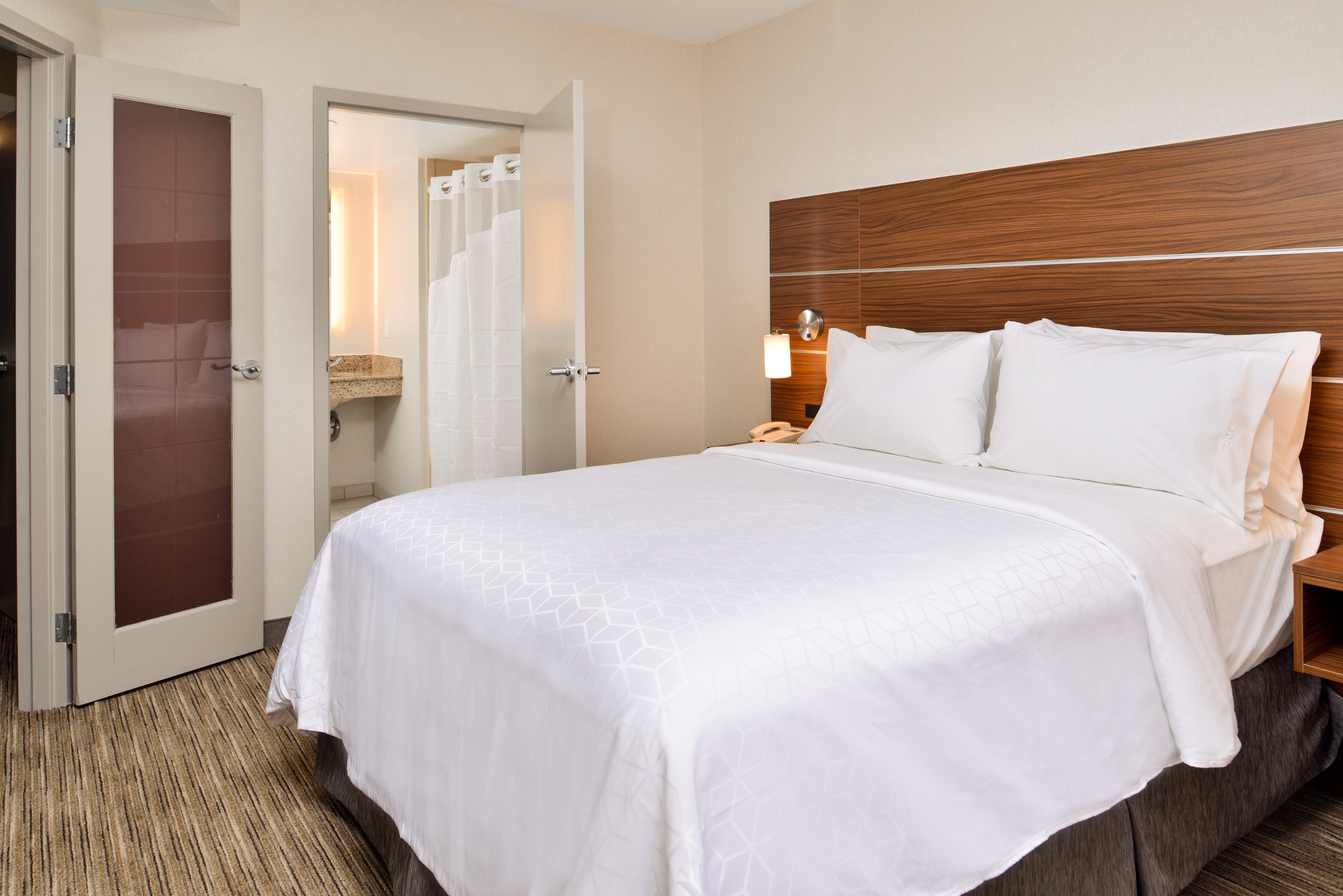 Holiday Inn Express & Suites Buffalo Downtown By Ihg Екстериор снимка