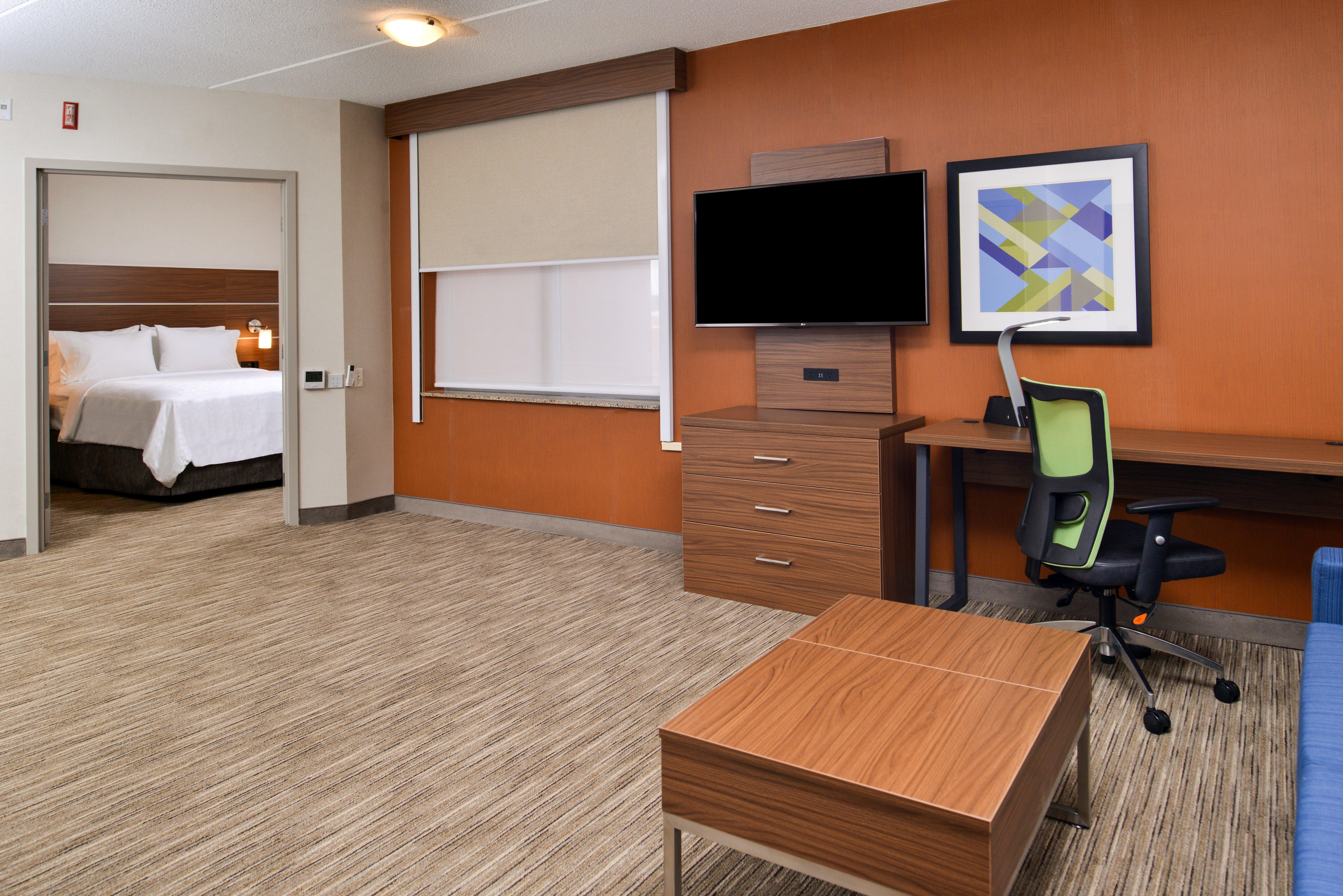 Holiday Inn Express & Suites Buffalo Downtown By Ihg Екстериор снимка