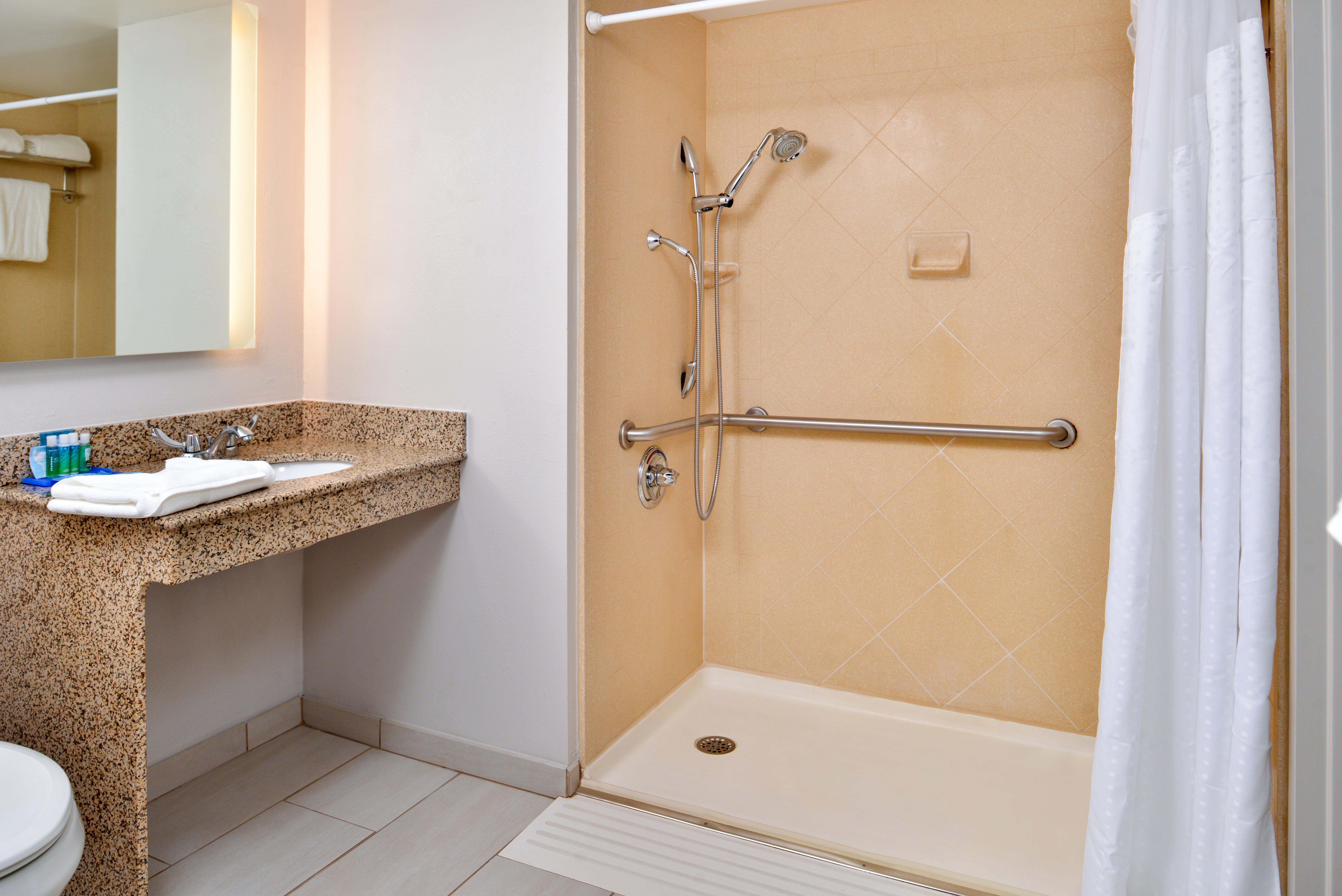 Holiday Inn Express & Suites Buffalo Downtown By Ihg Екстериор снимка