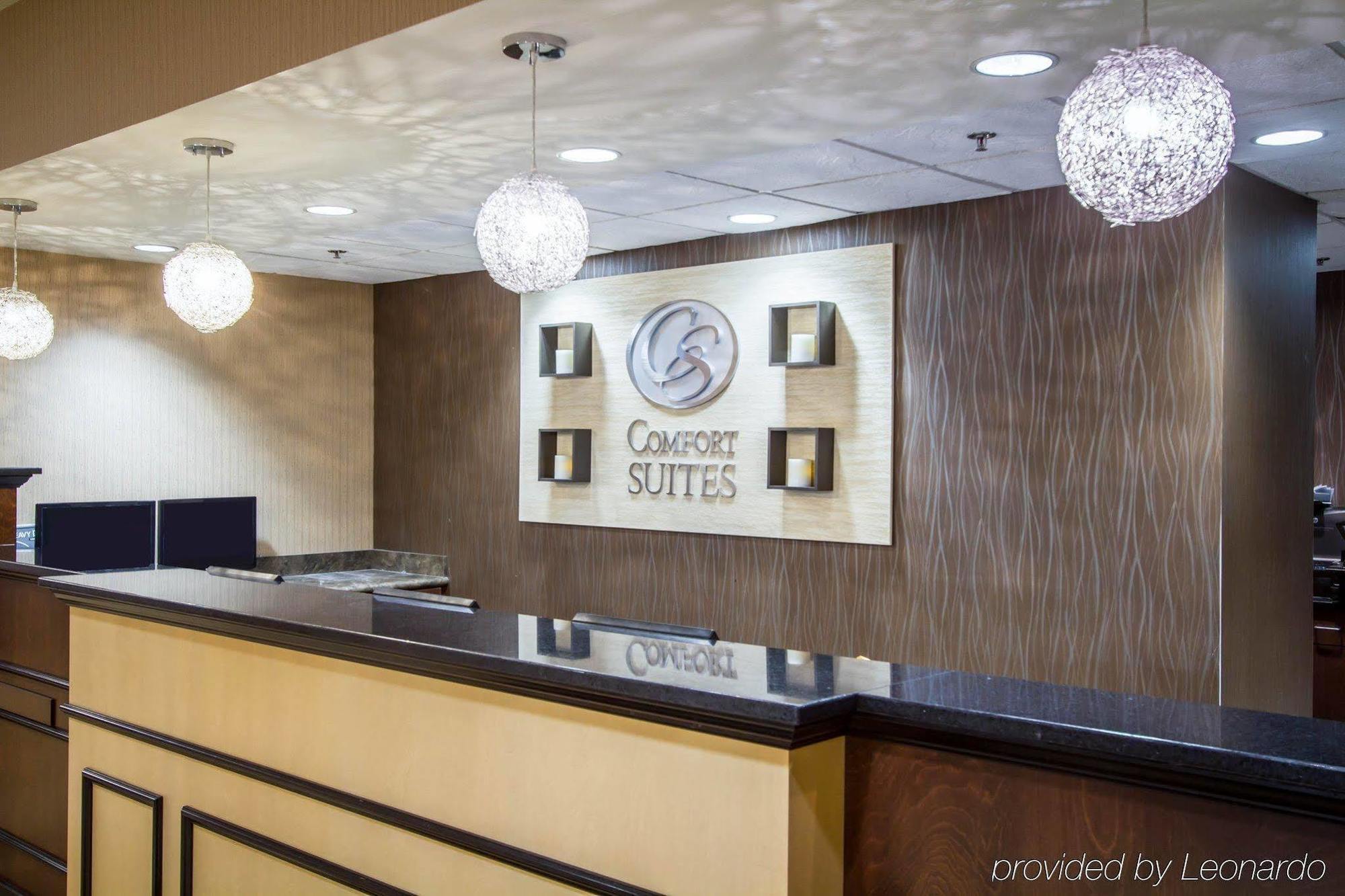 Holiday Inn Express & Suites Buffalo Downtown By Ihg Екстериор снимка