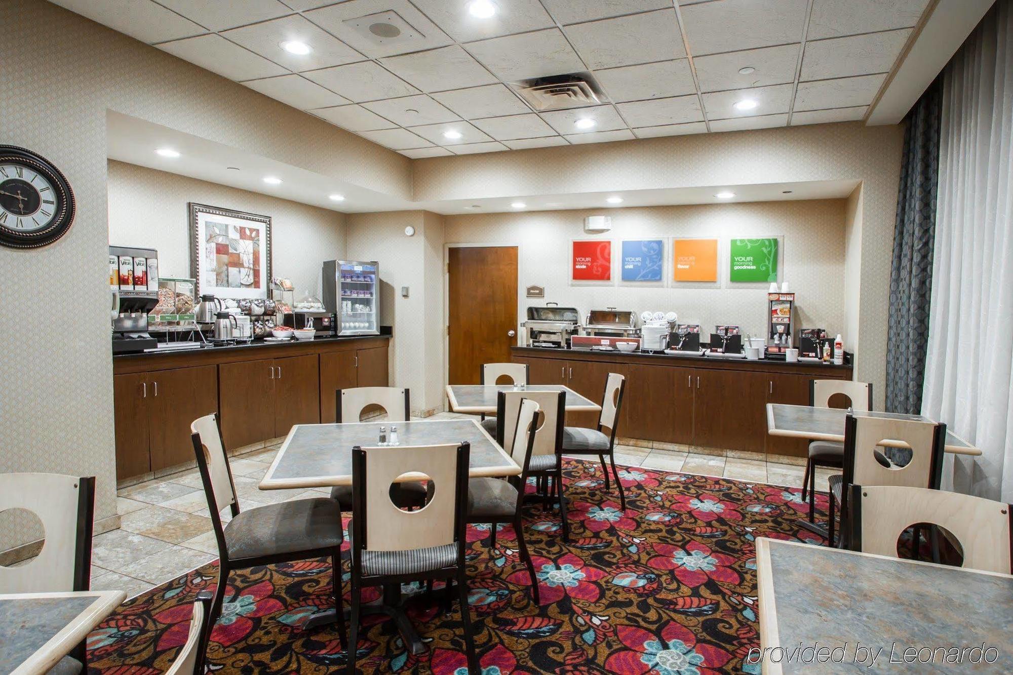 Holiday Inn Express & Suites Buffalo Downtown By Ihg Екстериор снимка